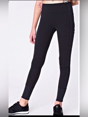 NWT Ivviva by Lululemon girls leggings